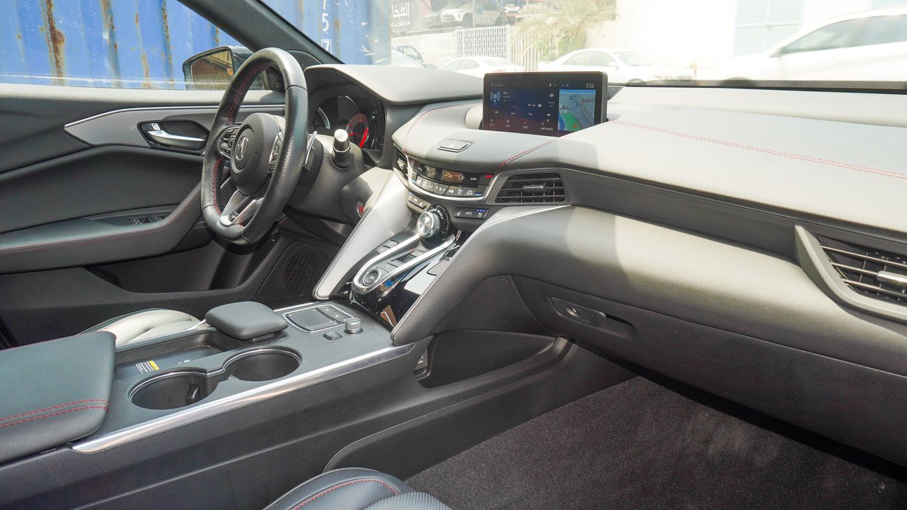 أكيورا TLX TYPE S