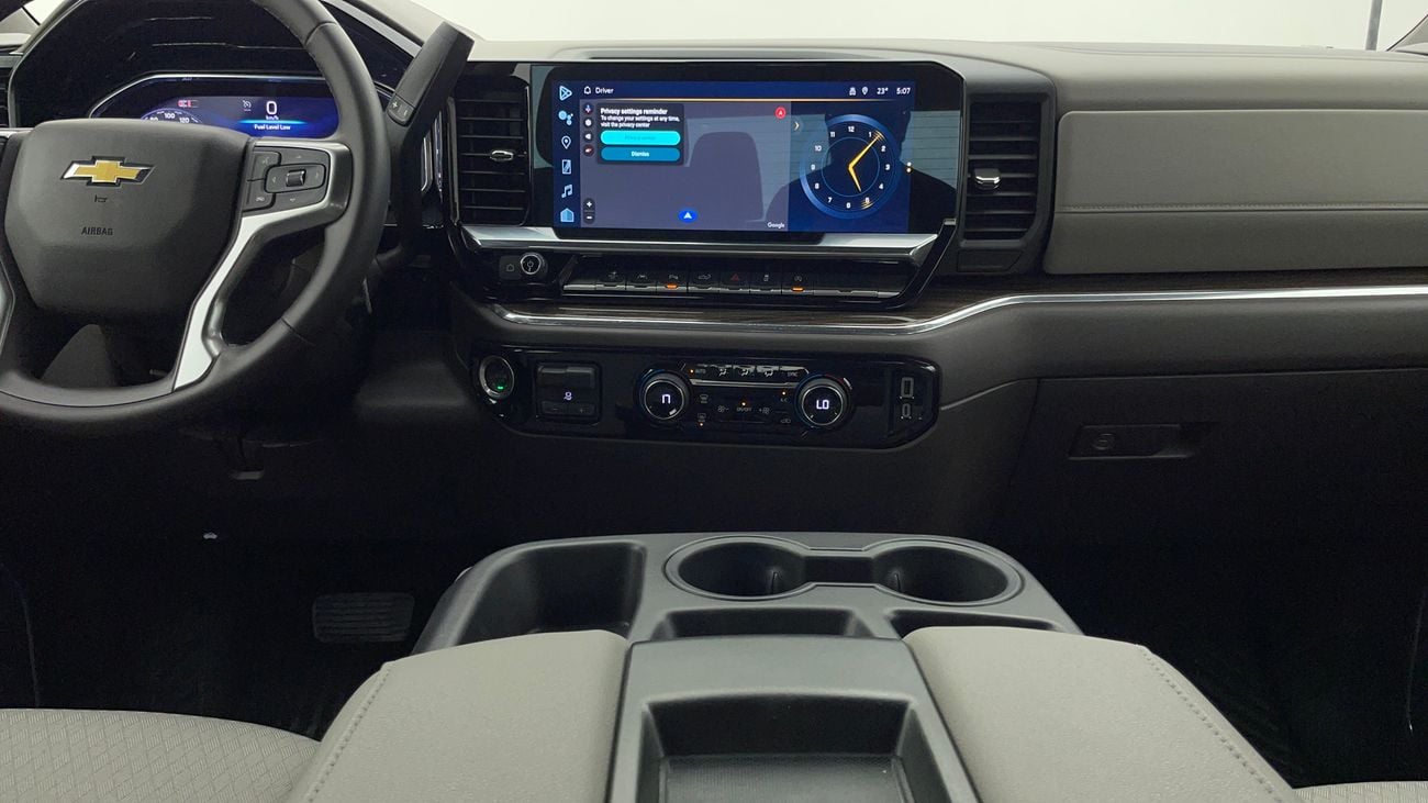 شيفروليه سيلفارادو 2024 LT | AED 2431/Month | 20% DP | 30 Day Return | Warranty