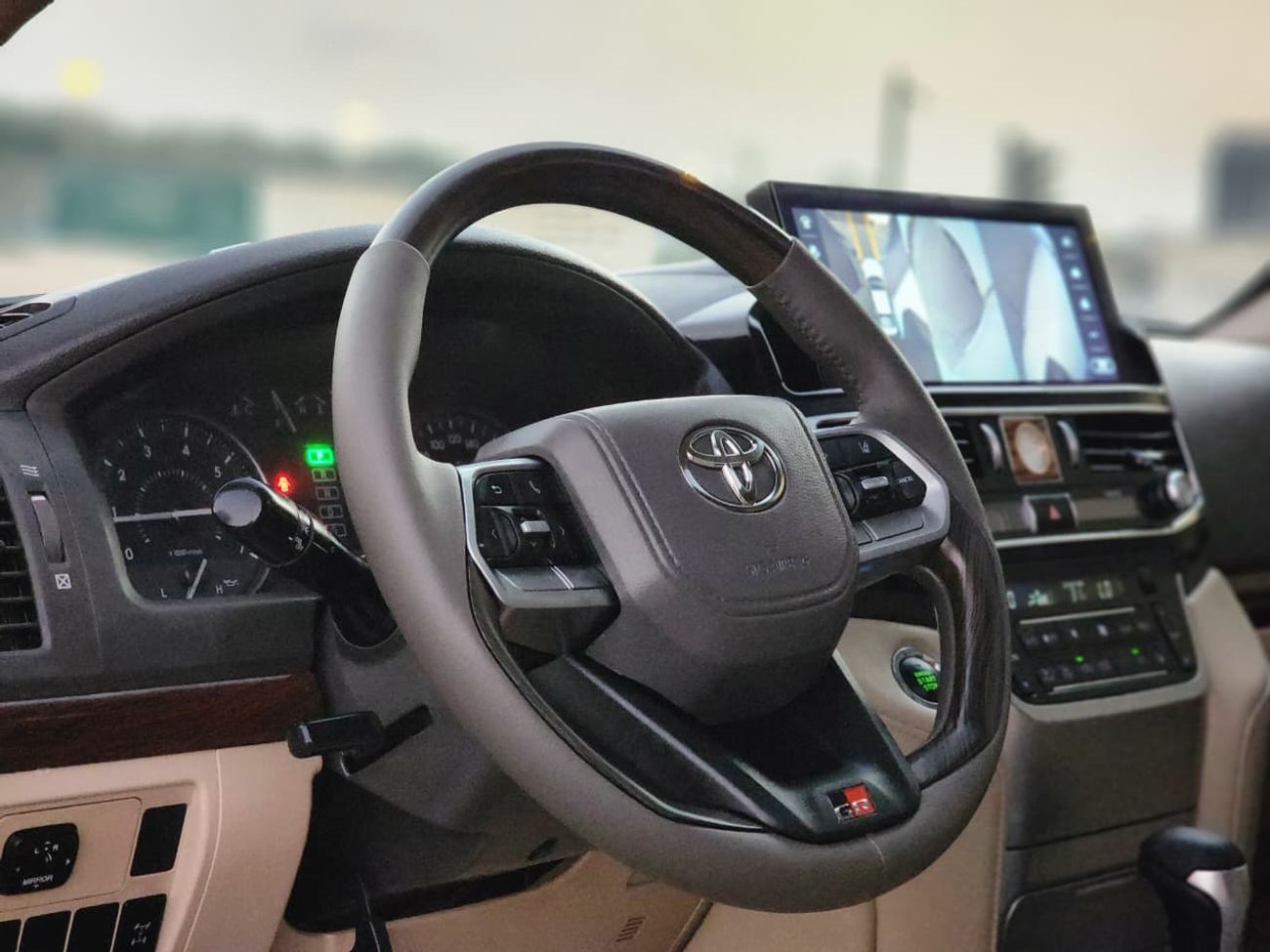 Toyota Land Cruiser GXR V8 MODEL 2014 UPGRADE 2024