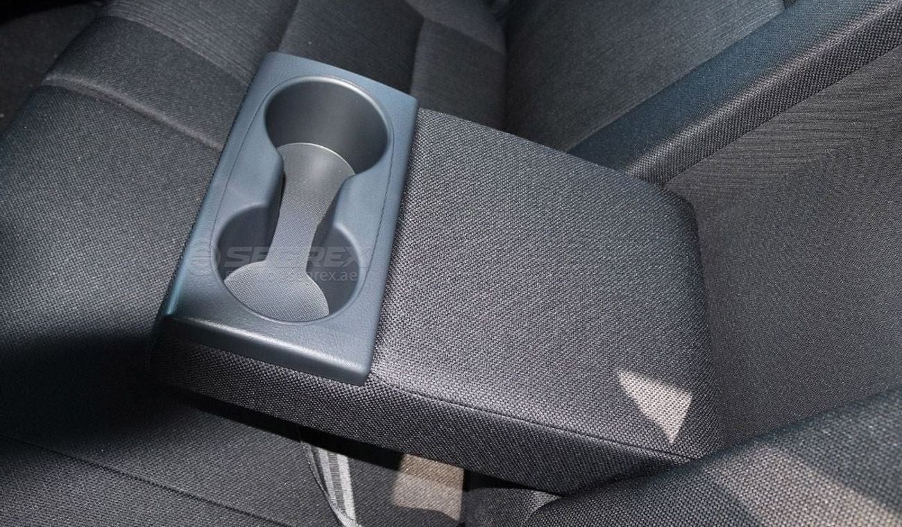 تويوتا هيلوكس 2025, Toyota Hilux DC, 2.7L Petrol, 2WD 6A/T