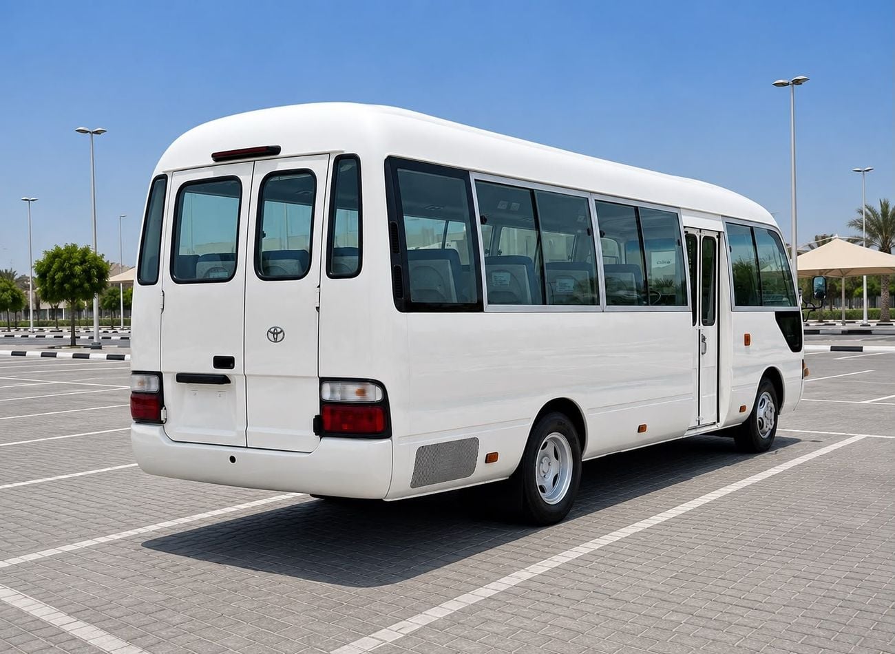 تويوتا كوستر Toyota Coaster Basic