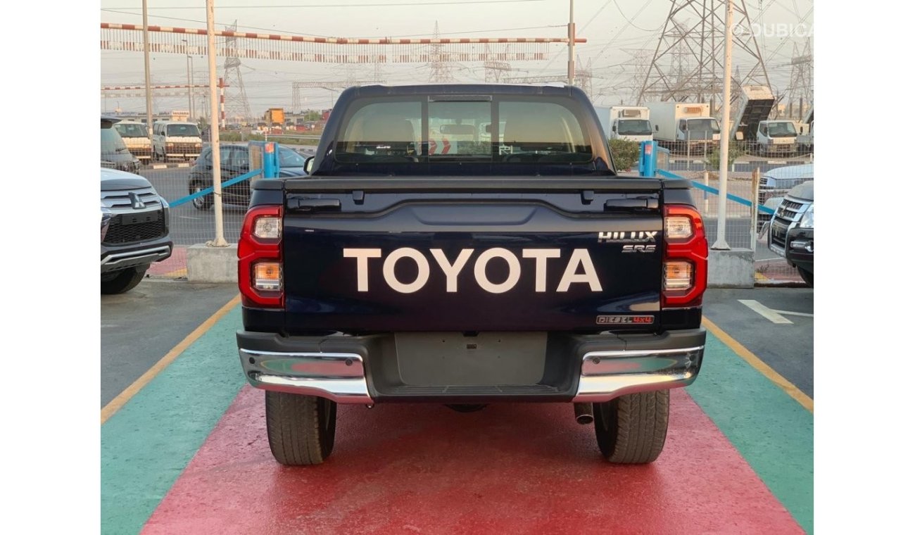 تويوتا هيلوكس Toyota Hilux Pick Up AT 2.8L V4 Diesel with key