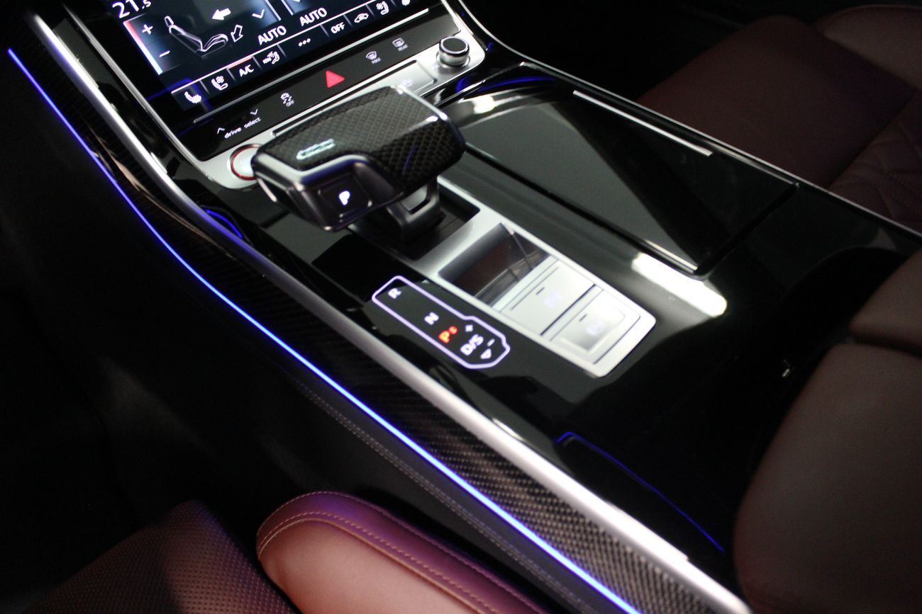 أودي S8 S8 TFSI Black Edition (Ref#5755)