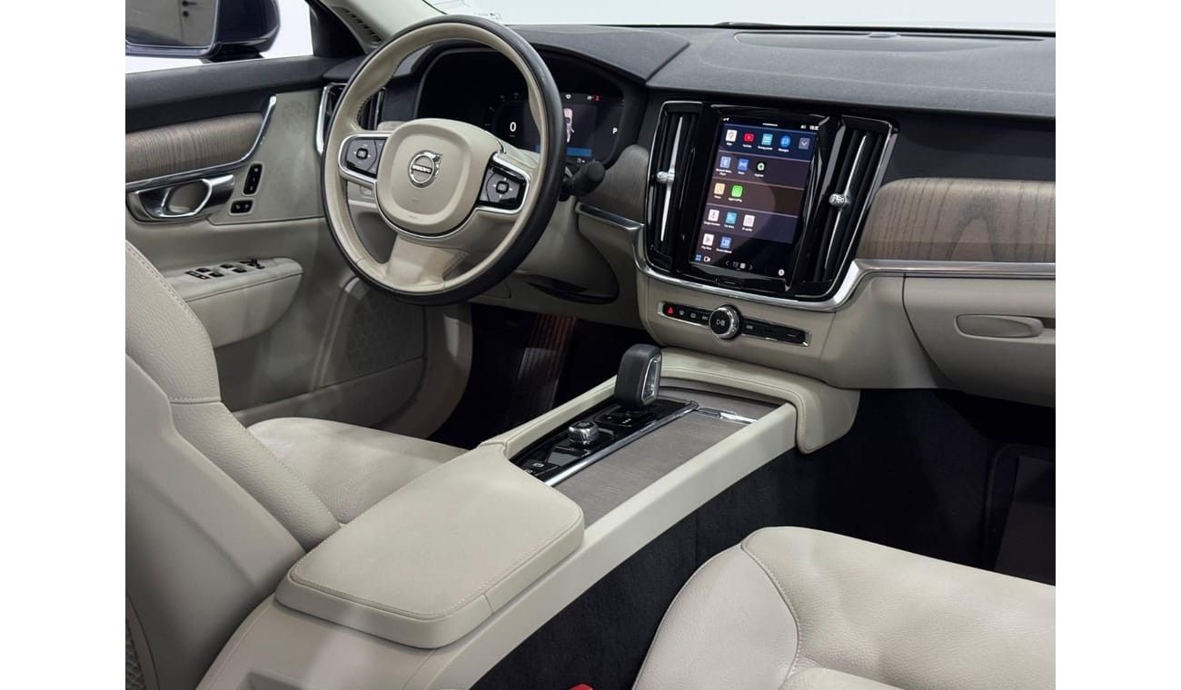 Volvo S90 B5 2.0T Powertrain 2023 Volvo S90 Momentum, Al Futtaim Agency Warranty + Service Package, Full Servi