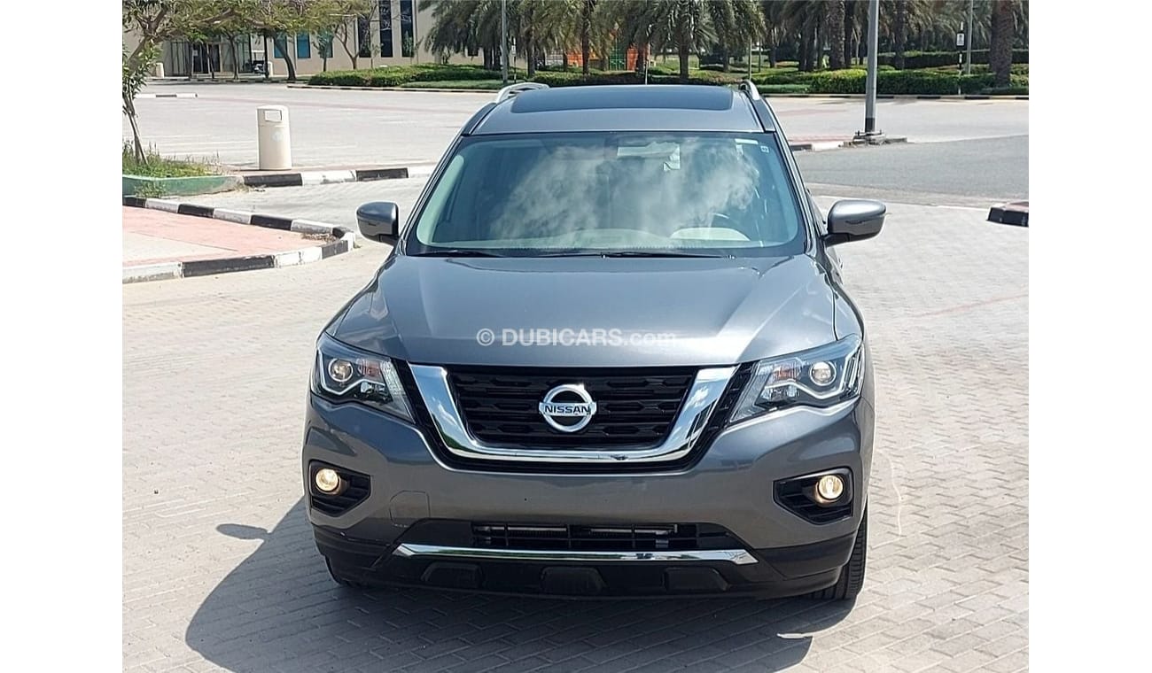 Nissan Pathfinder SV