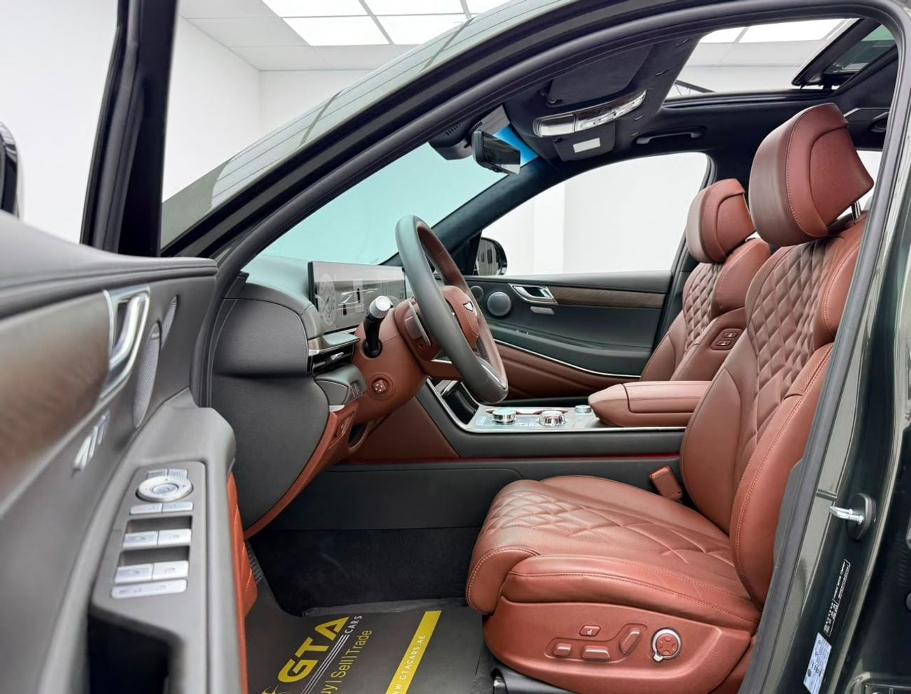 Genesis GV80 ROYAL 2025 Genesis GV80 Royal, 2029 Genesis Warranty + Service Pack, Full Genesis Service History, GCC