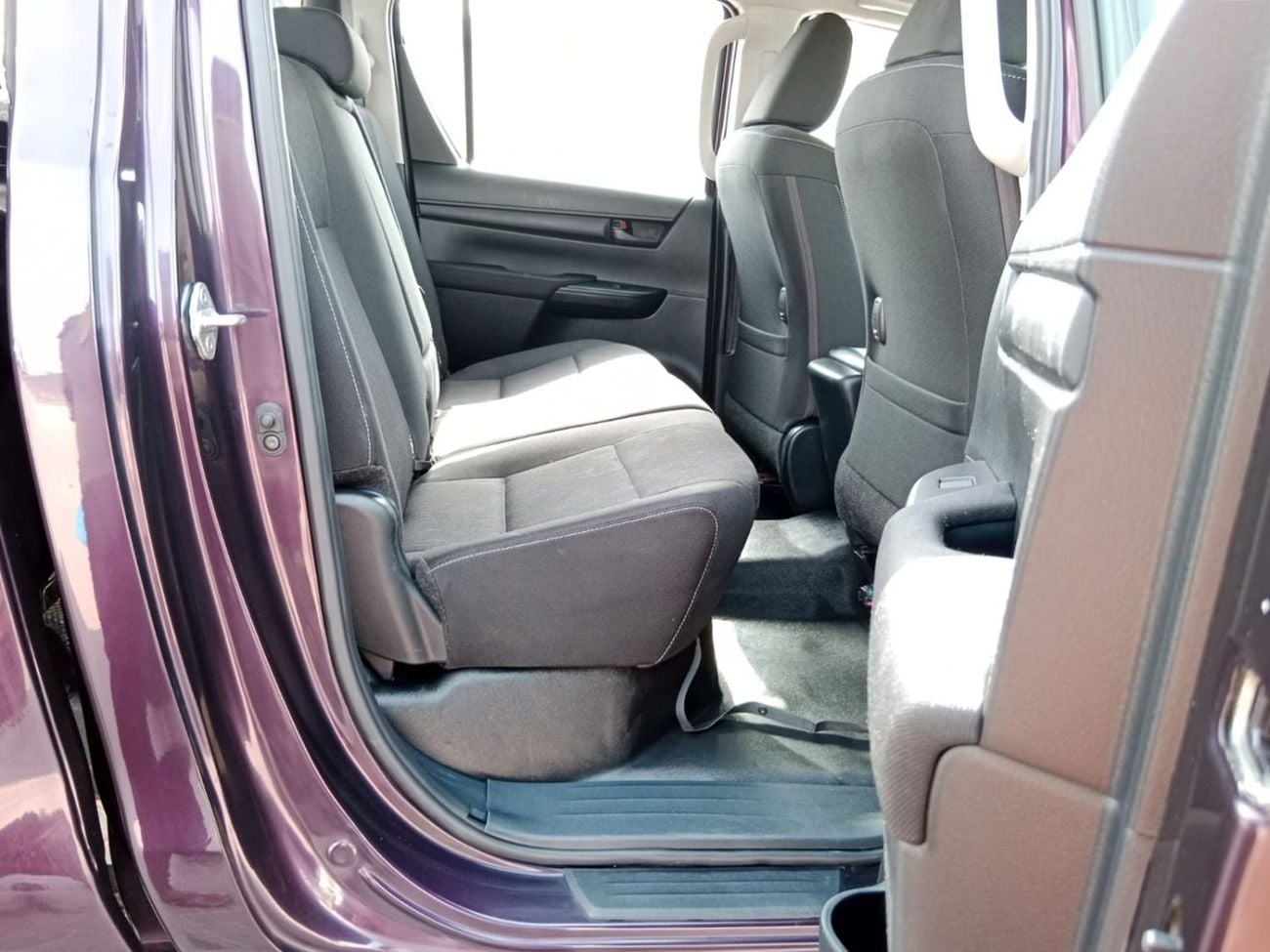 تويوتا هيلوكس TOYOTA HILUX PICK UP RIGHT HAND DRIVE (PM1413)