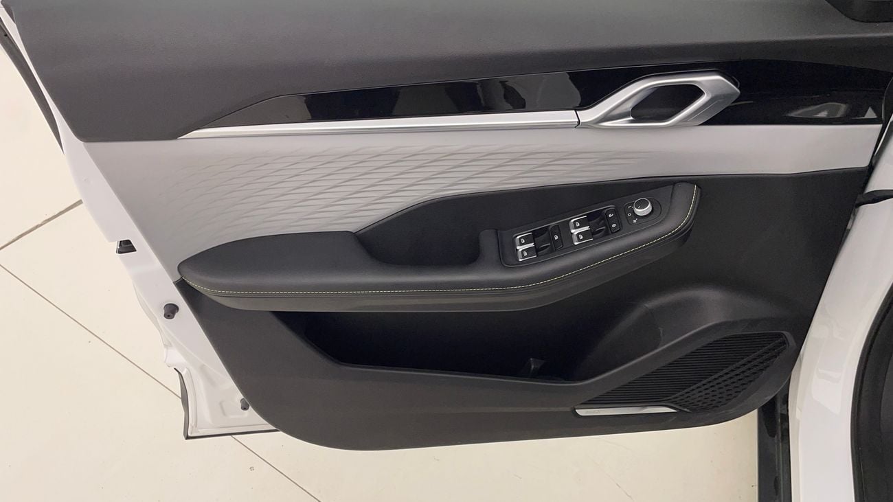 Geely Coolray GL 1.5 | Zero Down Payment | Home Test Drive