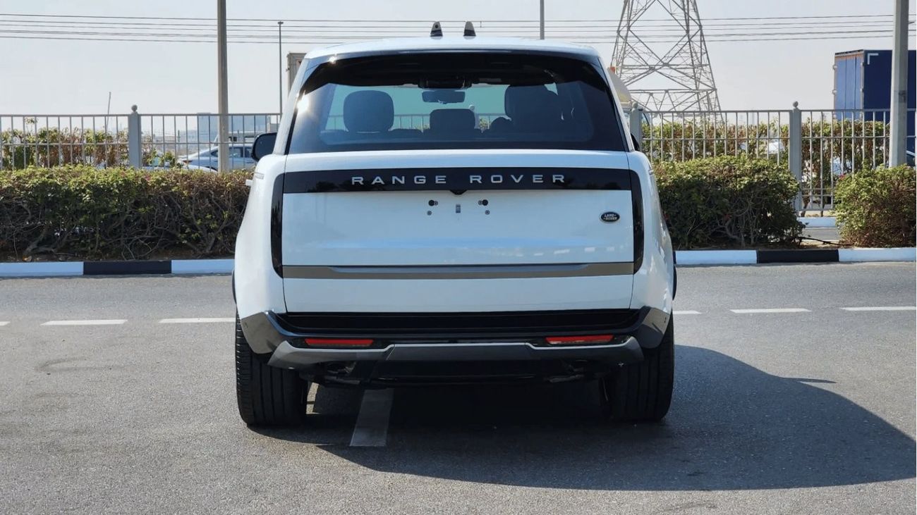 Land Rover Range Rover AWD V6 3.0 L Petrol Full Option 2023YM