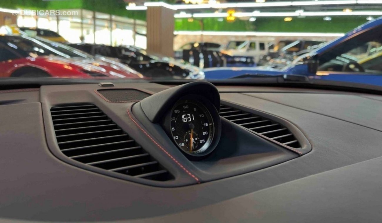 بورش 911 GT2 RS | Brand New | GCC SPEC | WEISSACH PACKAGE | 2019 | Full Carbon Fiber