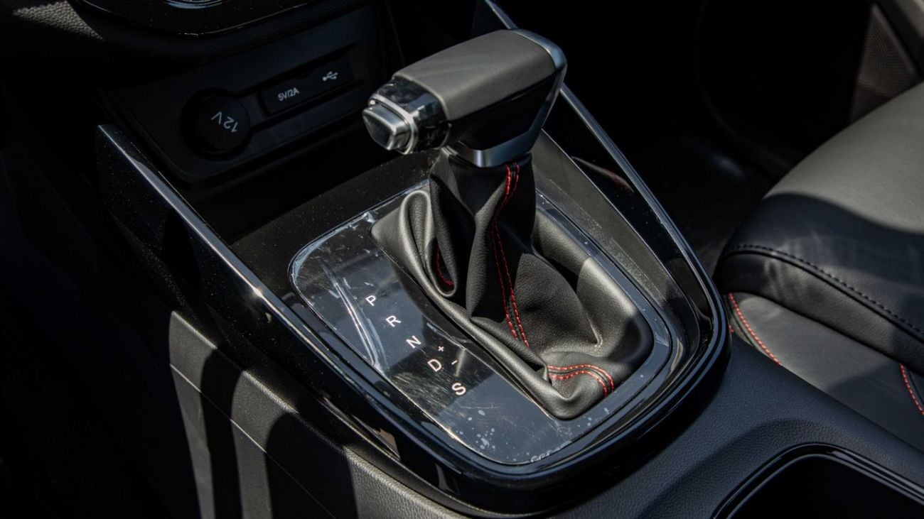 Chevrolet Captiva Premier 1.5L FWD | 7-Seater | 2025 | For Local Registration +10%