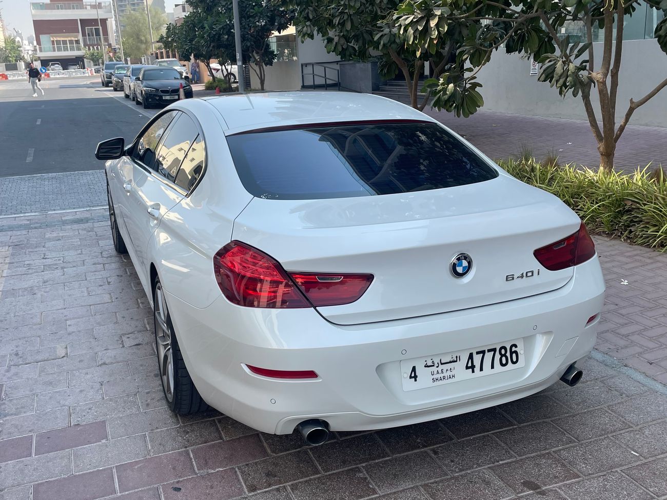 بي أم دبليو 640i