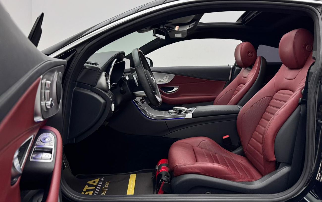 Mercedes-Benz C 200 Coupe 2020 Mercedes-Benz C200 AMG Coupe, Mercedes Service History, 1 Year Warranty, GCC