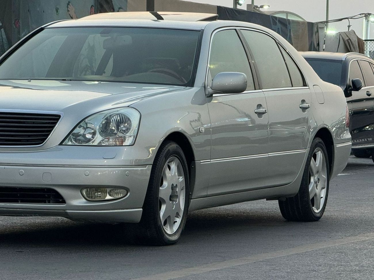 Lexus LS 430 In excellent condition and requires no expenses