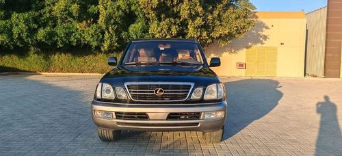 Lexus LX 470 Model 2002