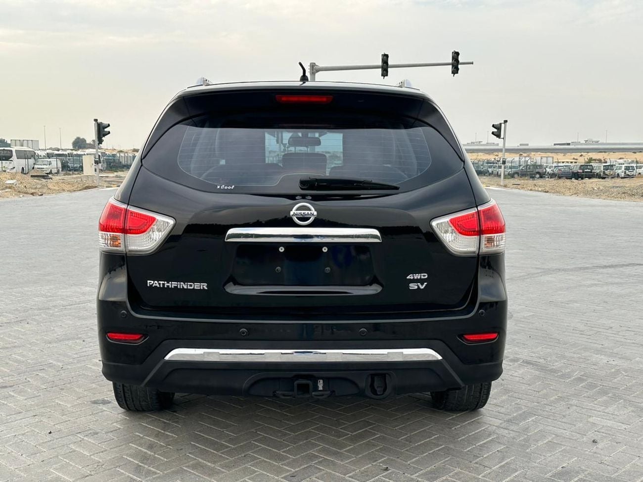 نيسان باثفايندر SV