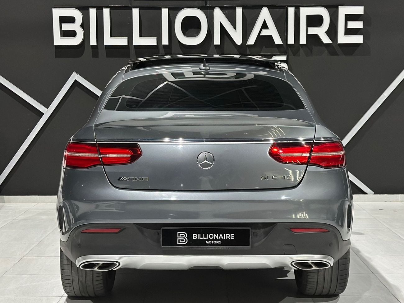 مرسيدس بنز GLE 43 AMG MERCEDES-BENZ GLE 43 AMG | GCC | 2019 | FULL OPTIONS LIKE NEW