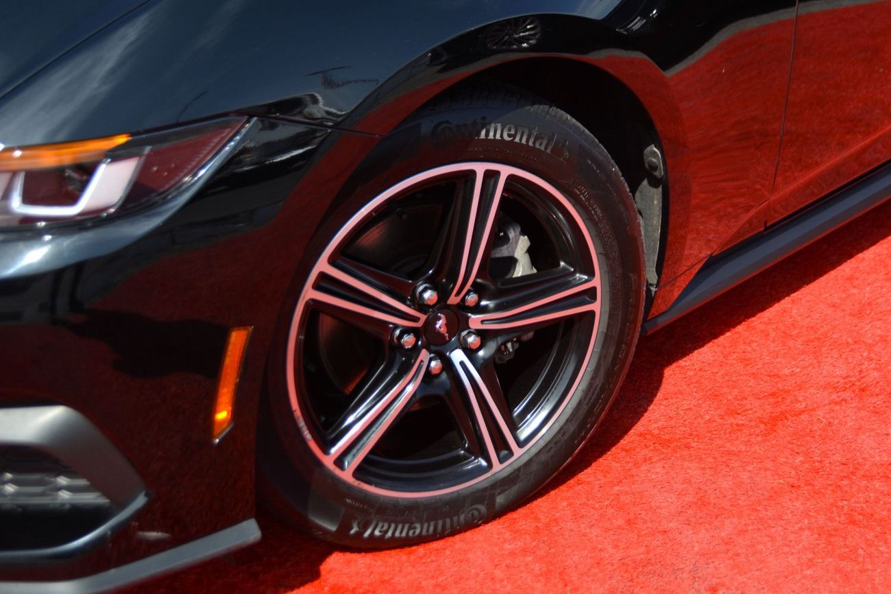 Ford Mustang EcoBoost 2.3L Coupe A/T