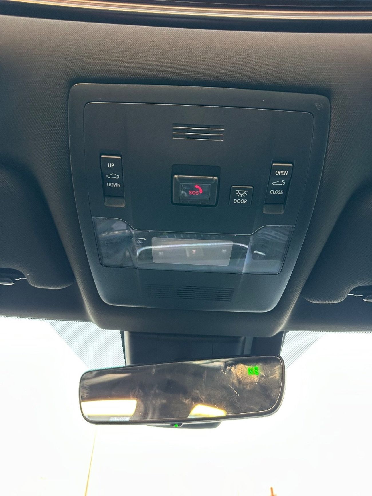 لكزس UX 250h Premium F- Sport  Hybrid