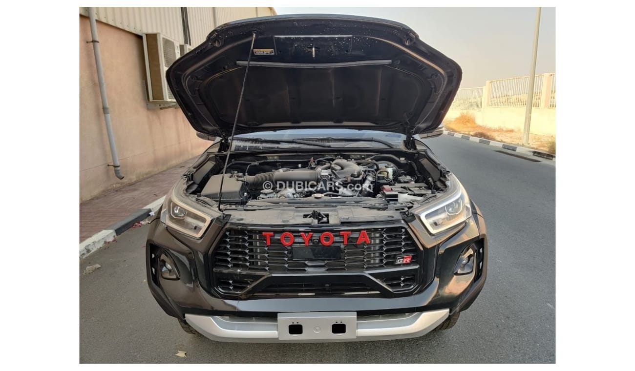 Toyota Hilux 2023 Toyota Hilux SR5 VX (TRD) 4.0L V6 Petrol A/T 4WD with New GR-Style Body Kit