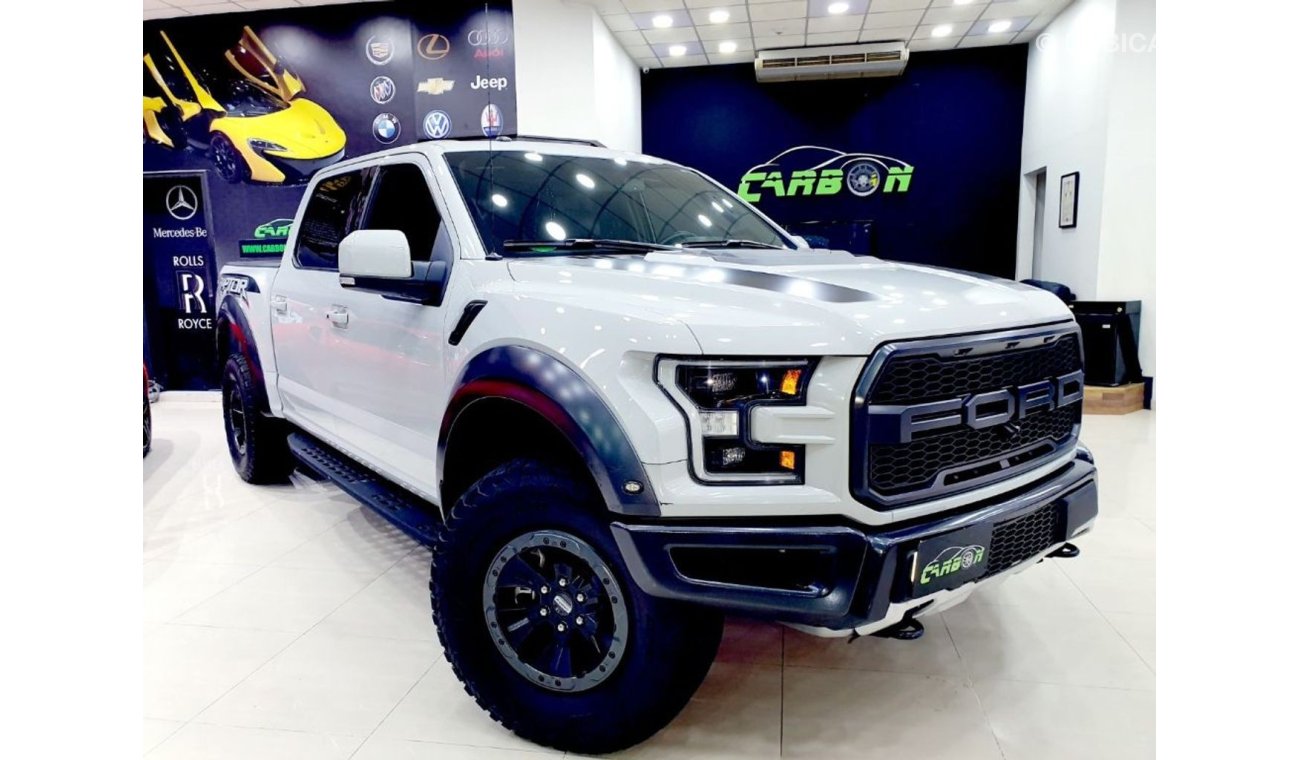 Ford Raptor F-150 - 2017 - GCC - FULL OPTION - UNDER WARRANTY- ( 3,350 AED PER MONTH )