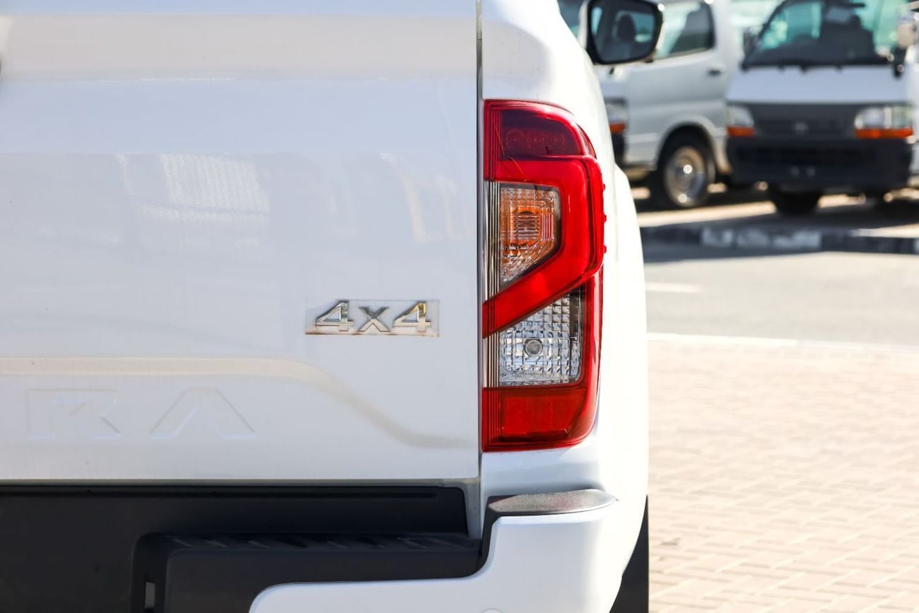 نيسان نافارا 2025 LE 2.5L Petrol 4×4 MT DC Plus | Unbeatable Prices – Book Yours Now!