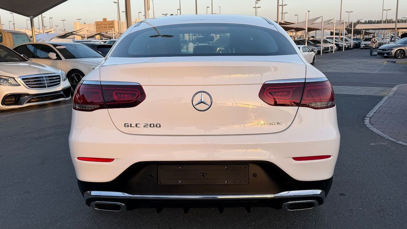 Mercedes Benz GLC200 PREMIUM PLUS