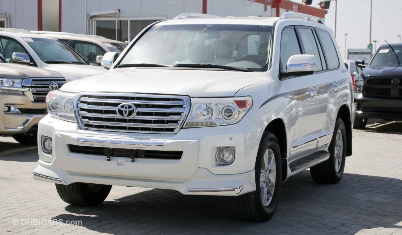 Toyota Land Cruiser VXR V8