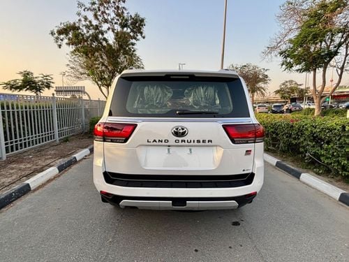 Toyota Land Cruiser GR SPORT