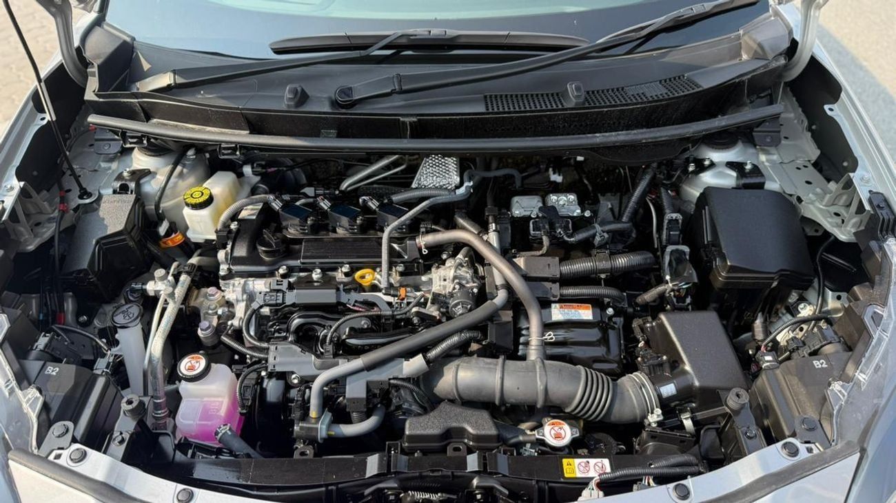 تويوتا يارس كروس YARIS CROSS 1.5 LITER ,PETROL RIGHT HAND ,FOR EXPORT ONLY