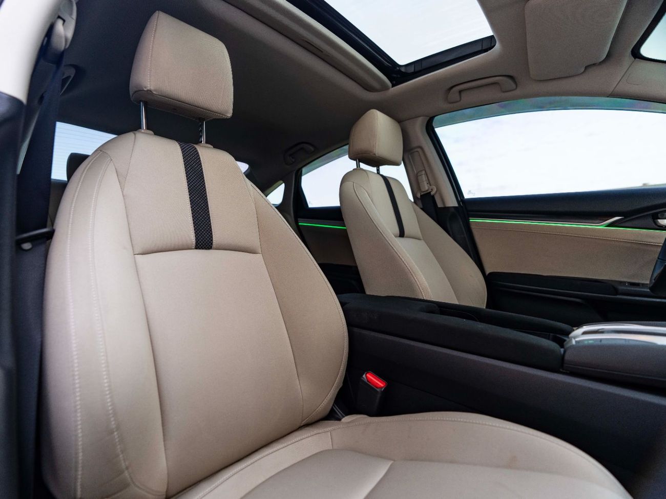 هوندا سيفيك LX Sport 1.6L