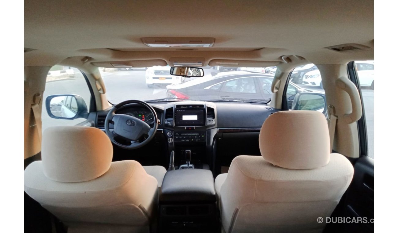 Toyota Land Cruiser Toyota Land Cruiser 2008 Gcc { The car is very clean & accident free } ODO : 167000 KM  Price : 72.0