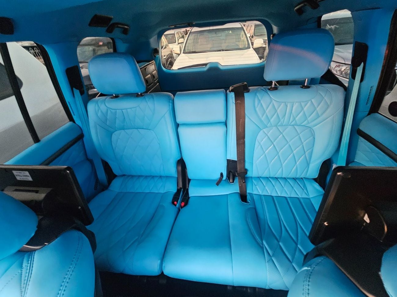 Toyota Land Cruiser VXR Modified to 2024 GR SPORT 5.7L V8 Petrol Engine Automatic Gear 4WD 7 Seats 5 Doors