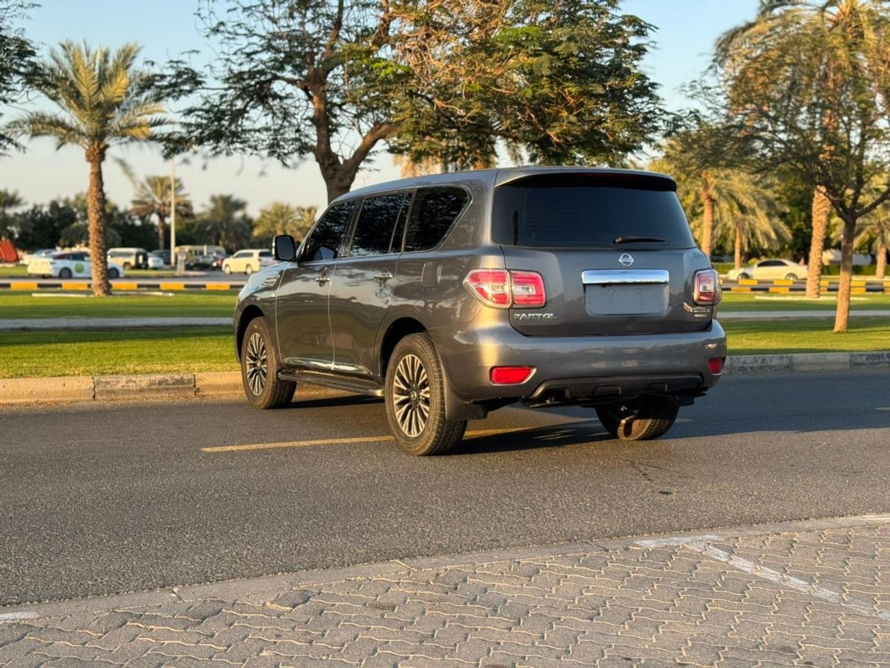 Nissan Patrol SE T3 5.6L
