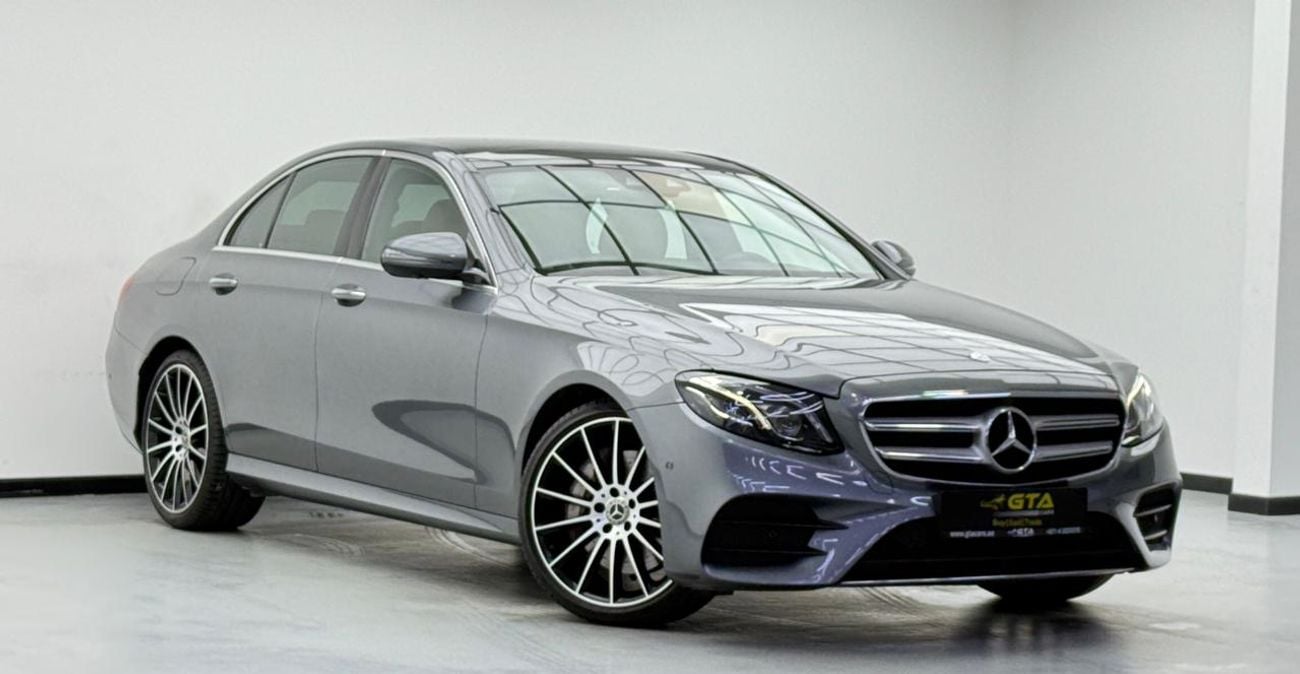 Mercedes-Benz E 400 2017 Mercedes Benz E400 4Matic, Service History, Fully Loaded, Excellent Condition, GCC