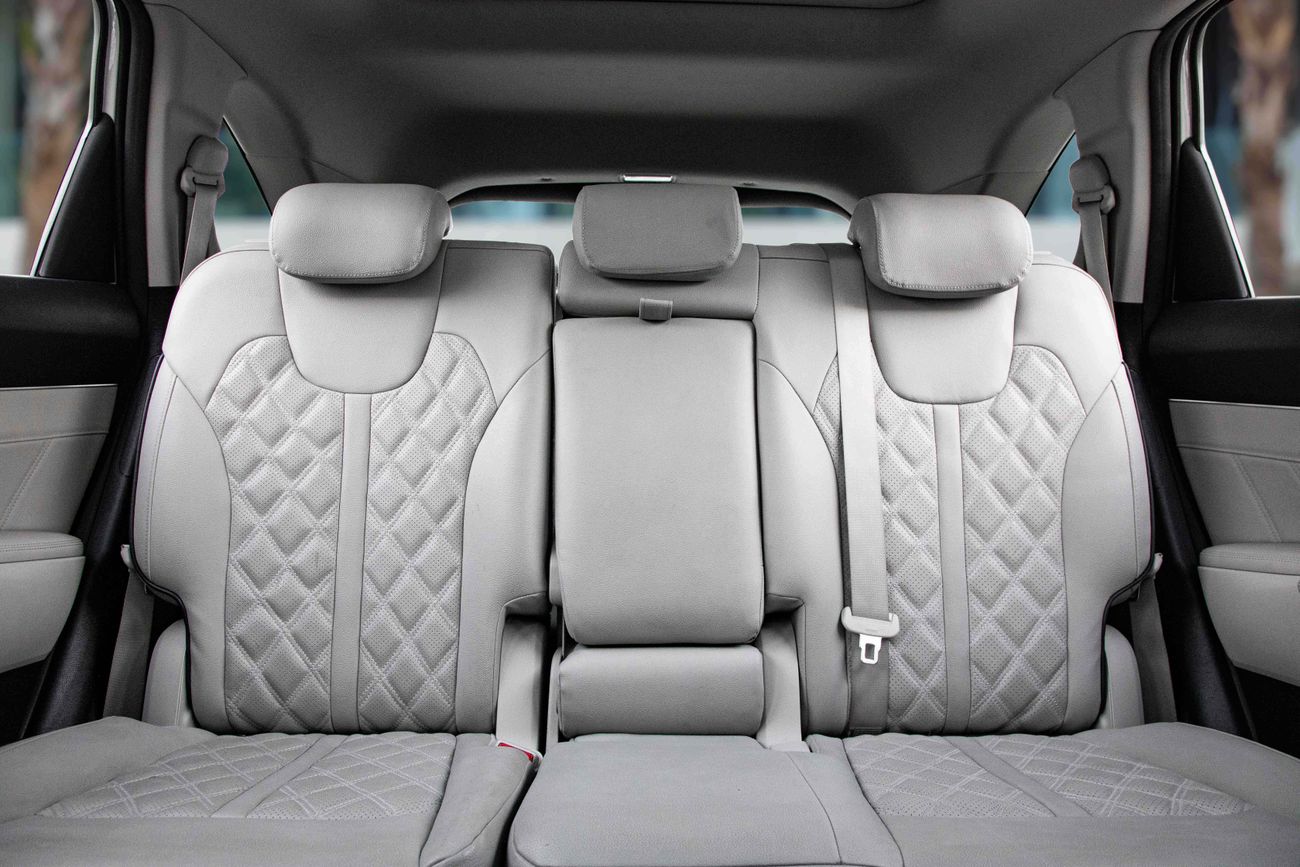 كيا سورينتو Sorento | 2,155 P.M | 0% Downpayment | Full KIA History | Low KM | Warranty