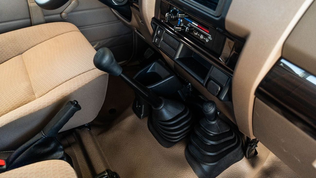 Toyota Land Cruiser Pick Up Lc 79 | 2.8 Diesel | v4 | MT | 2025 | Export Only