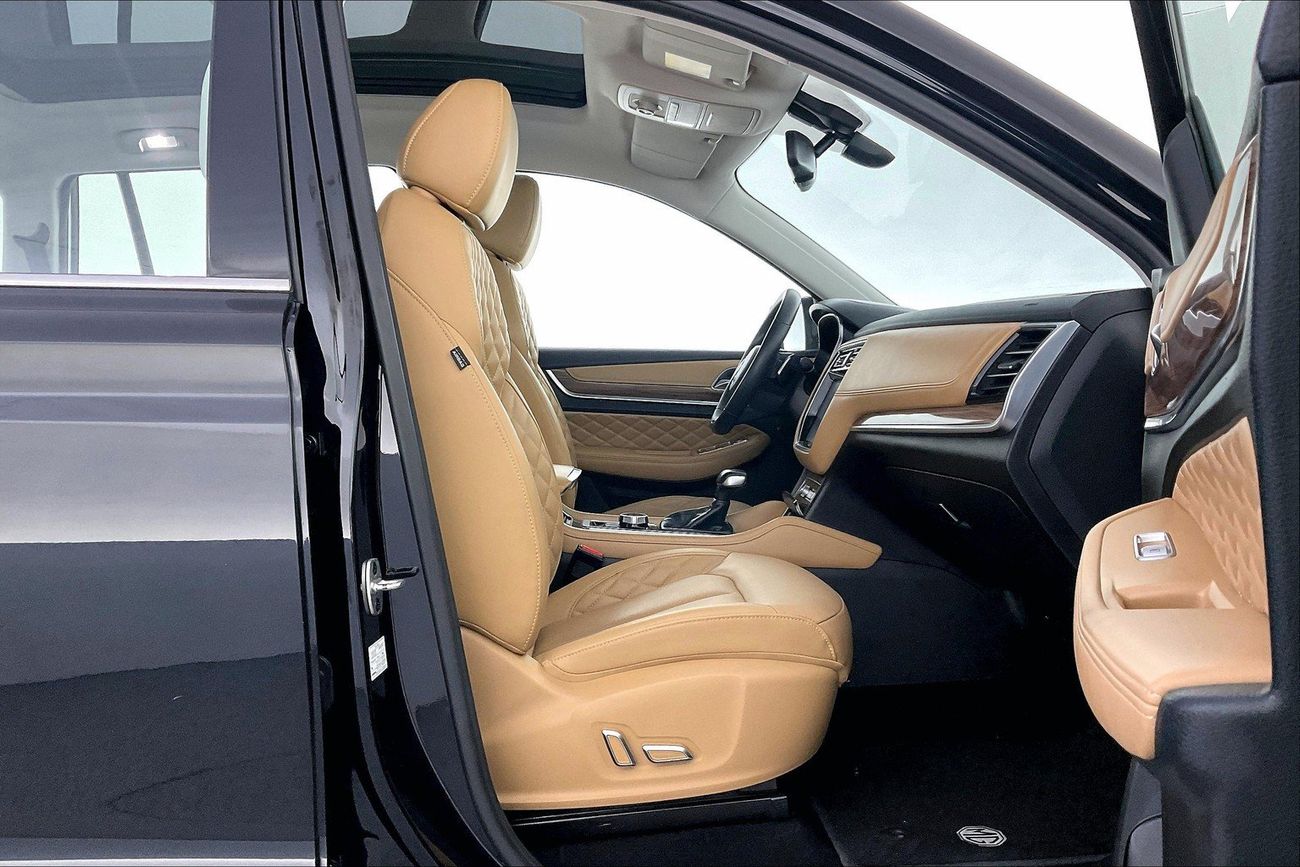 أم جي RX8 Luxury | شامل الضمان | 0 ﺪﻔﻋﺓ ﺃﻮﻟﻯ