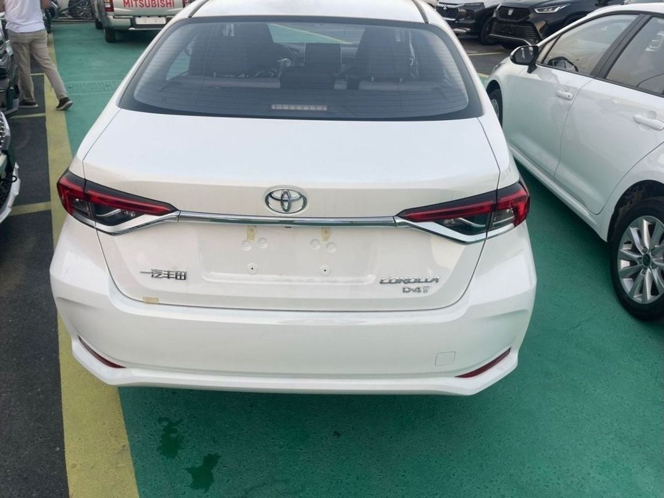 تويوتا كورولا 2023 Toyota Corolla 1200cc Camera Sunroof Push Button Automatic Zero KM