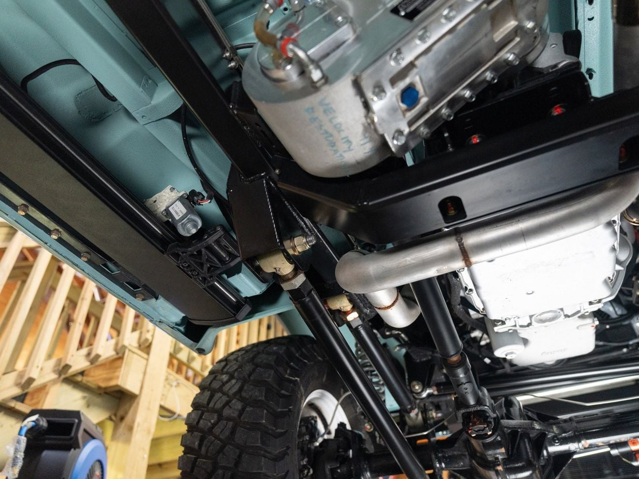 شيفروليه بليزر K5 Velocity Restorations LT1 10 Speed Pro Touring Restomod