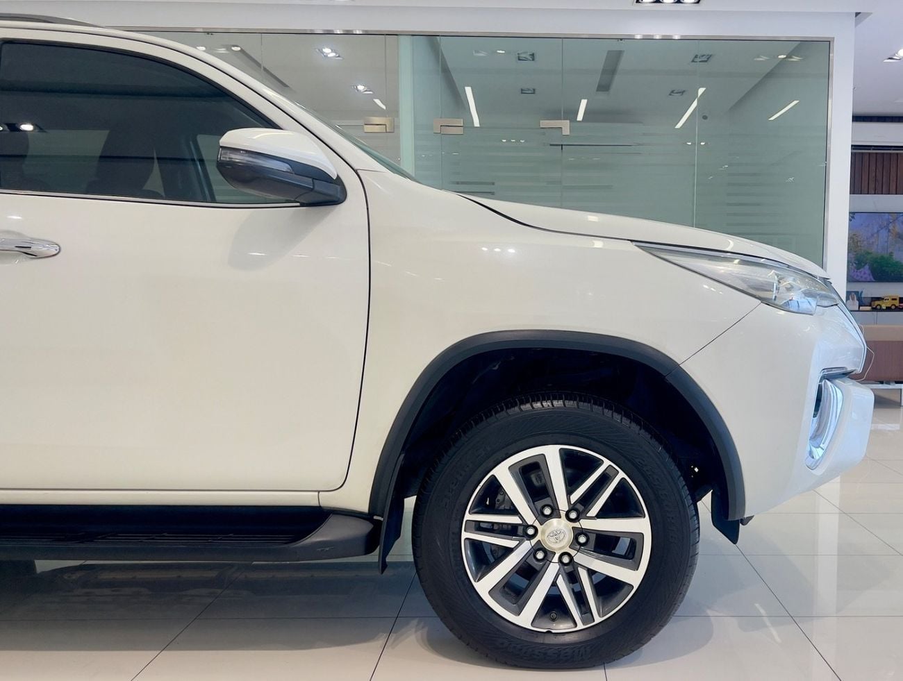 Toyota Fortuner VXR