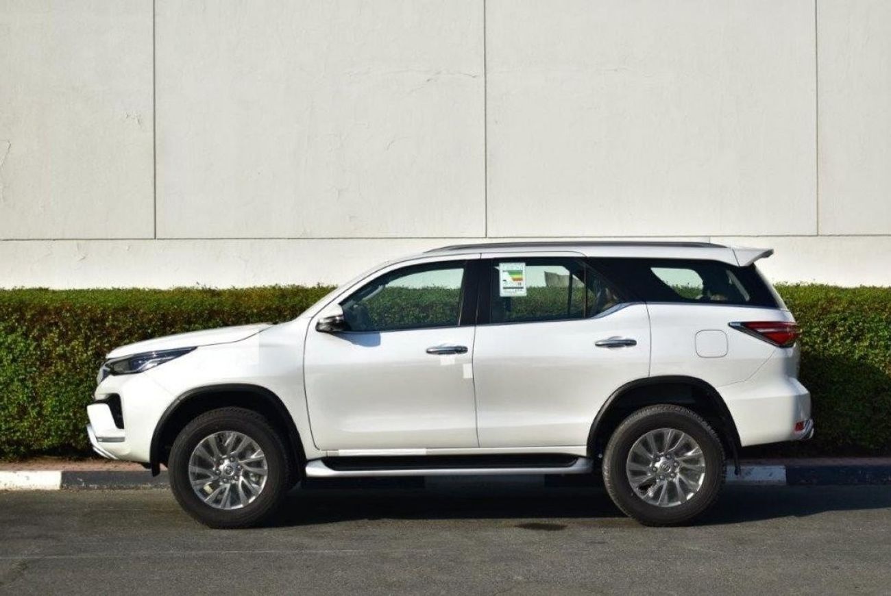 Toyota Fortuner VXR 4.0L (278 HP)