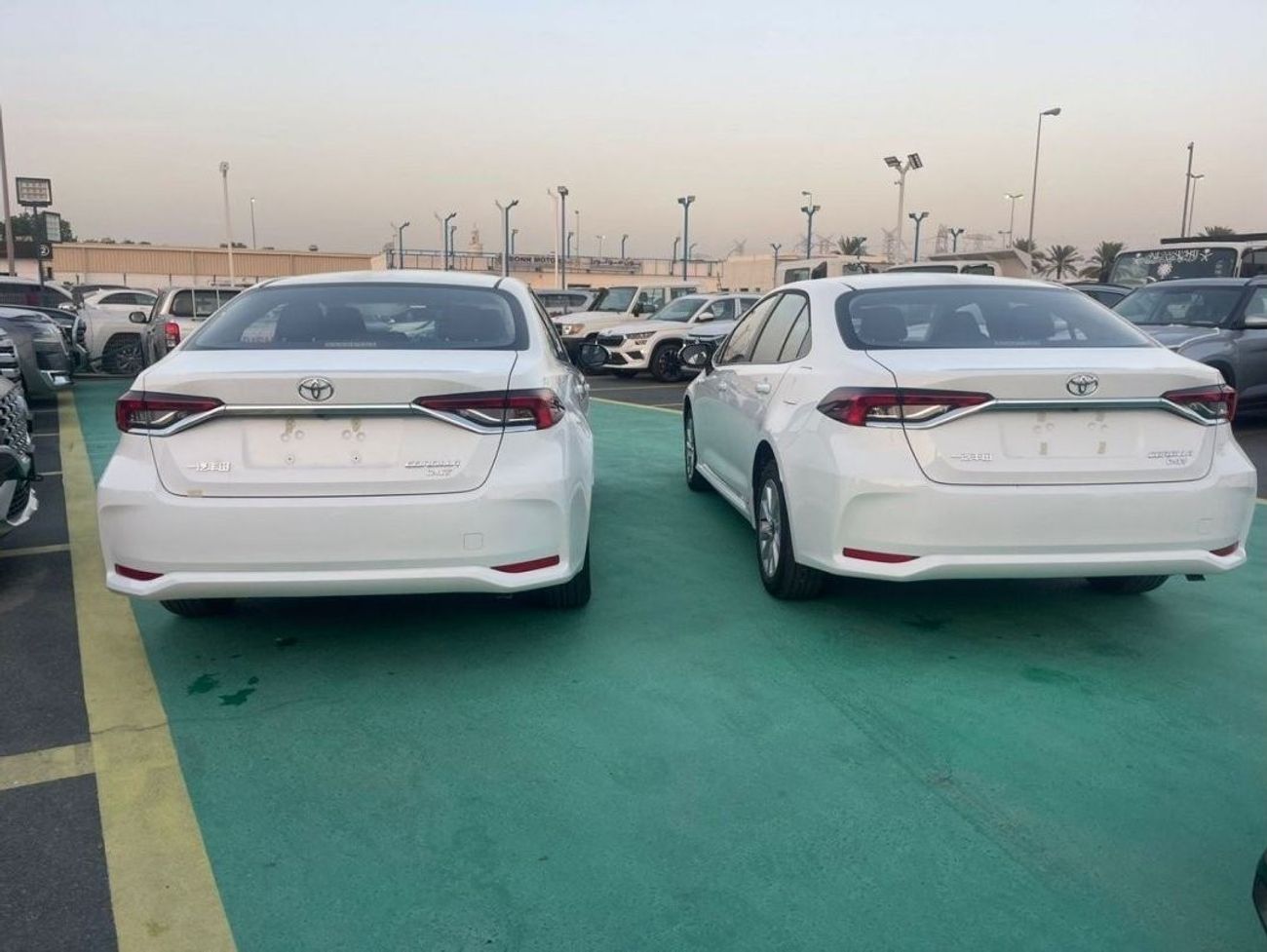 تويوتا كورولا 2023 Toyota Corolla 1200cc Camera Sunroof Push Button Automatic Zero KM