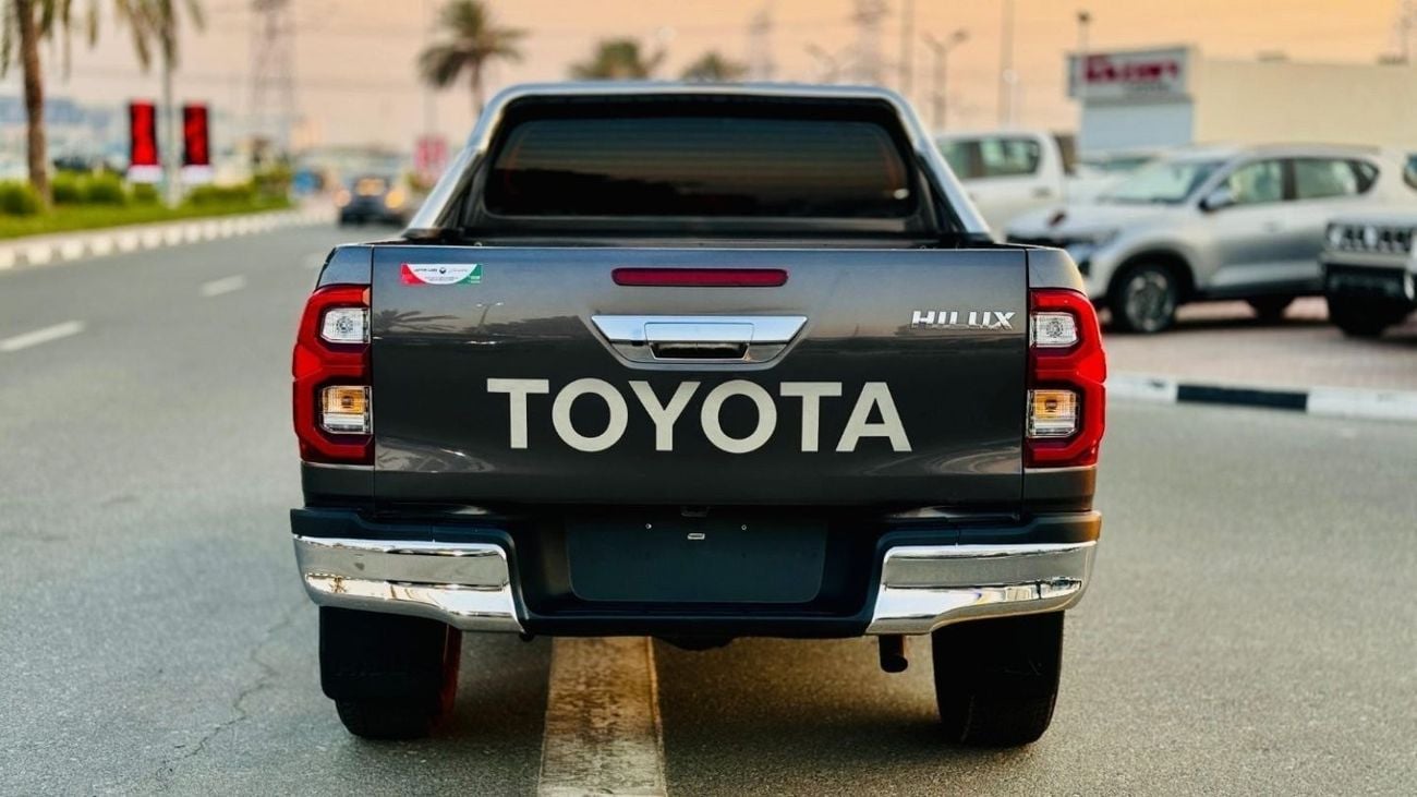 Toyota Hilux SMART CAB | 2022 | 2.8L DIESEL ENGINE |  IRON ROLL BAR | 4 X 4