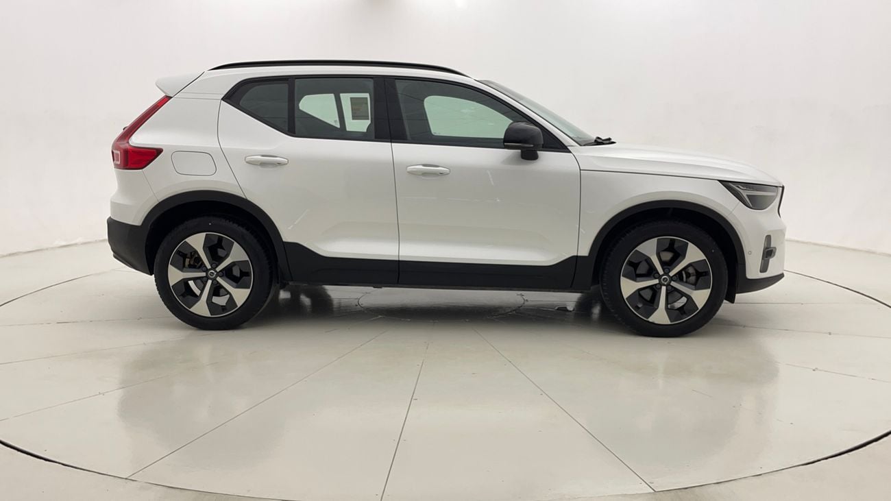 Volvo XC40 B4 ULTIMATE DARK 2 | Zero Down Payment | Home Test Drive