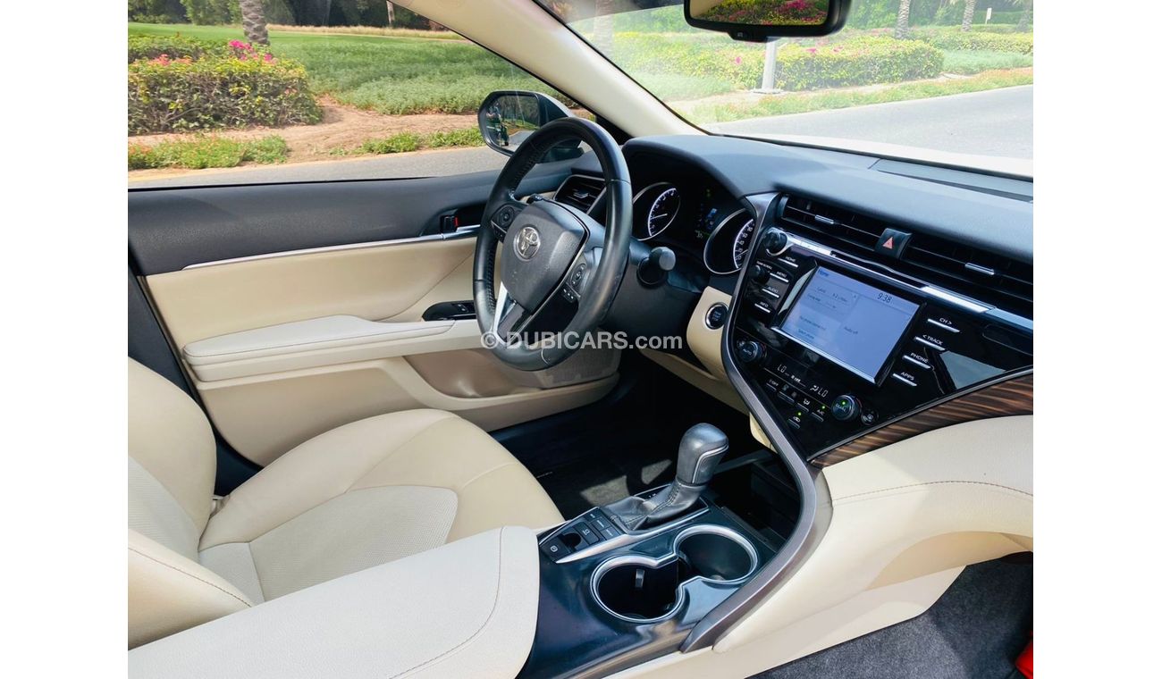 Toyota Camry Toyota Camry grand 2019 GCC full option 6 cylinder perfect condition