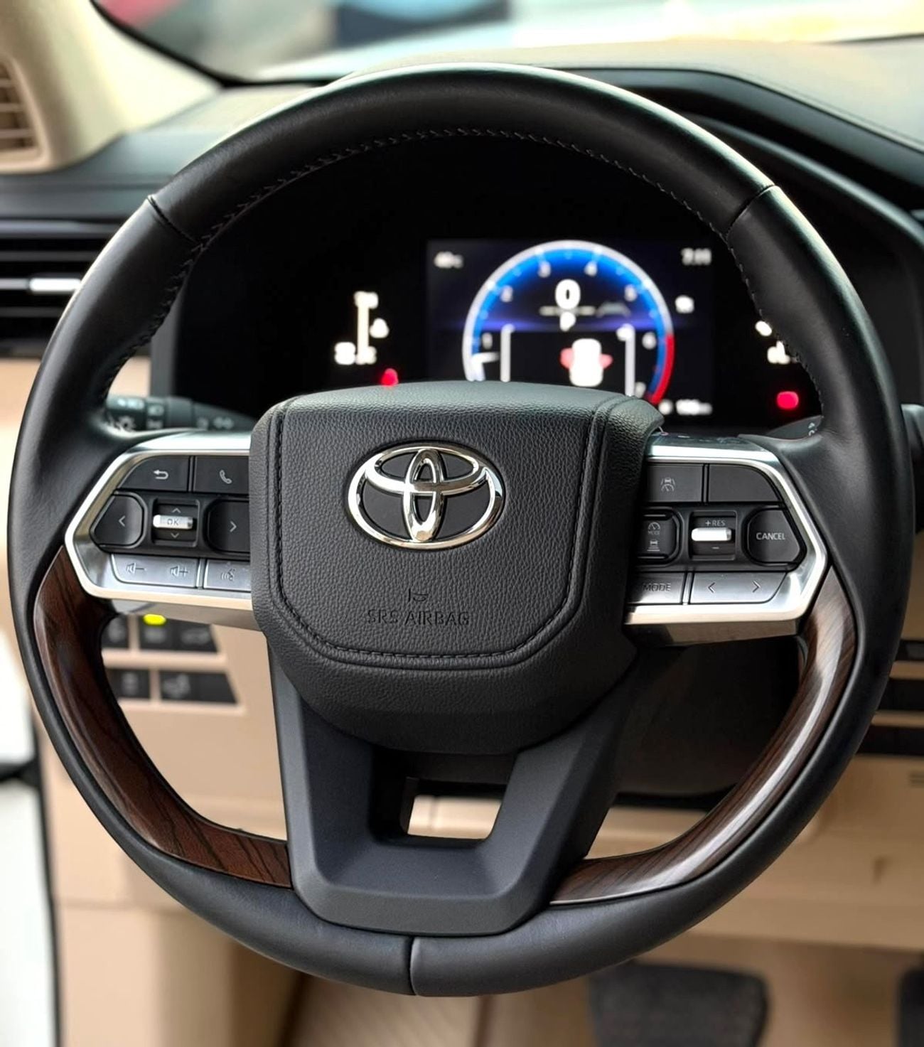 Toyota Land Cruiser GXR