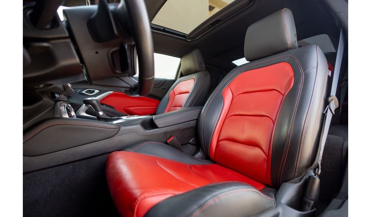 شيفروليه كامارو Chevrolet Camaro RS 2022 GCC under Agency Warranty with Flexible Down-Payment.