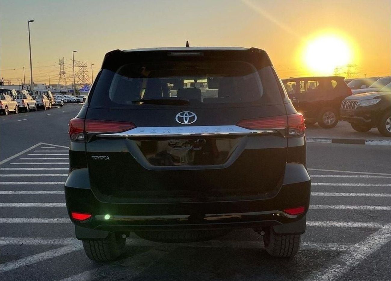 Toyota Fortuner TOYOTA FORTUNER 2.7 4x4 Mid Option Auto AC 2025 Model