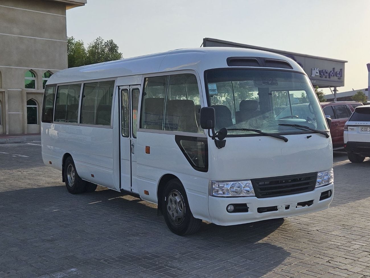 Toyota Coaster LWB Toyota coaster diesel 30 seaters 2008 LHD white in colour
